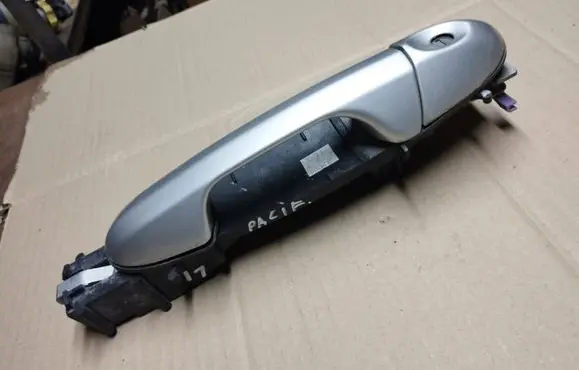 Chrysler Pacifica Front door exterior handle 40233600
