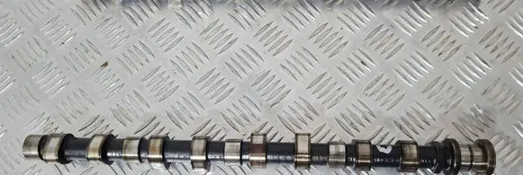 Mitsubishi Pajero Camshaft 1223