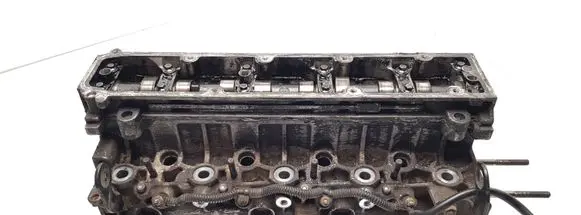 Citroen Xsara Picasso Engine head 9634963010 9624835280