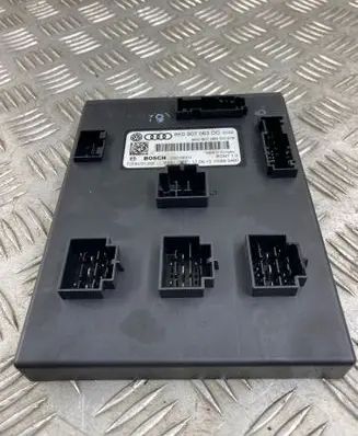 Audi A4 S4 B8 8K Comfort/convenience module 8K0907063DC