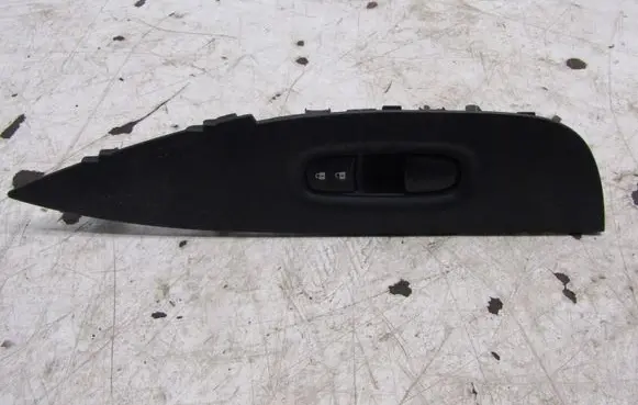Nissan Qashqai Quarter vent window switch 809614EA0AX