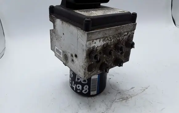 Volkswagen PASSAT B6 ABS Pump 3C0614109C 16431601 16431501C