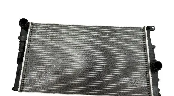 BMW i3 Coolant radiator 7600511