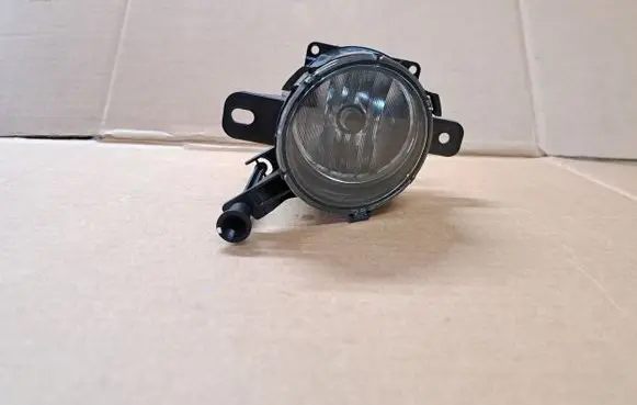 Opel Zafira B Front fog light 93357465