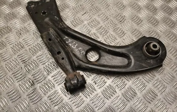 Opel Astra L Front lower control arm/wishbone