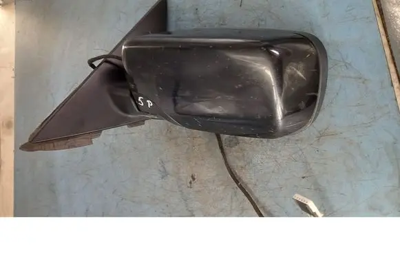 BMW 3 E46 Front door electric wing mirror