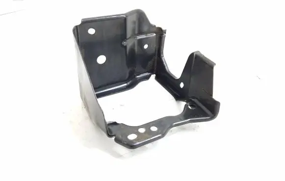 Nissan Qashqai Other engine bay part