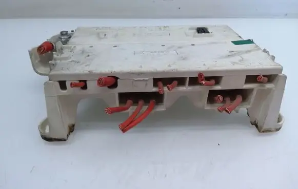BMW 7 E38 Fuse module 61138367253
