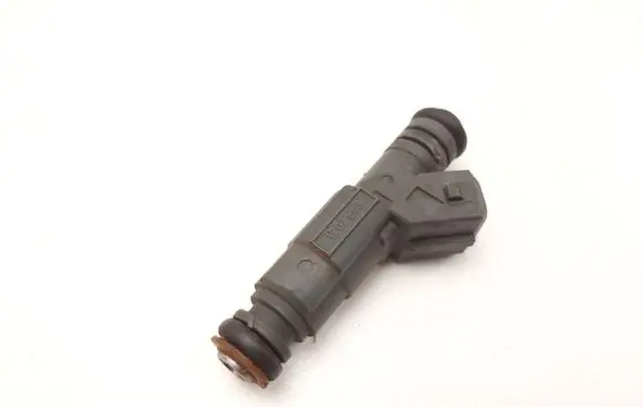 BMW X5 E53 Fuel injector 0280155823