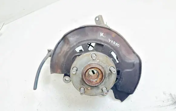 Toyota Verso Front wheel hub spindle knuckle