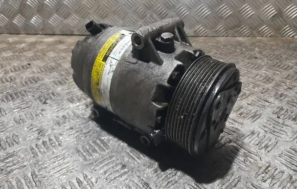 Renault Espace - Grand espace IV Air conditioning (A/C) compressor (pump)