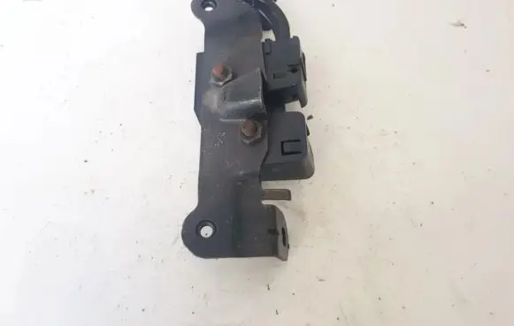 Volvo S60 Seat back rest lock catch 1080303