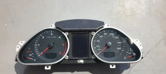 Audi A6 S6 C6 4F Speedometer (instrument cluster) 4F0920950L