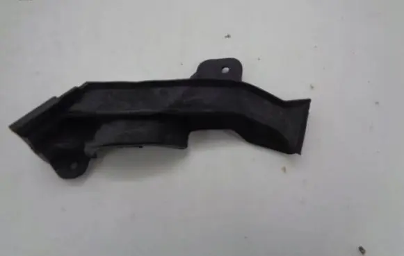 BMW 6 F06 Gran coupe Engine compartment rubber 51767206570