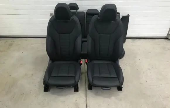 BMW iX3 Seat set 