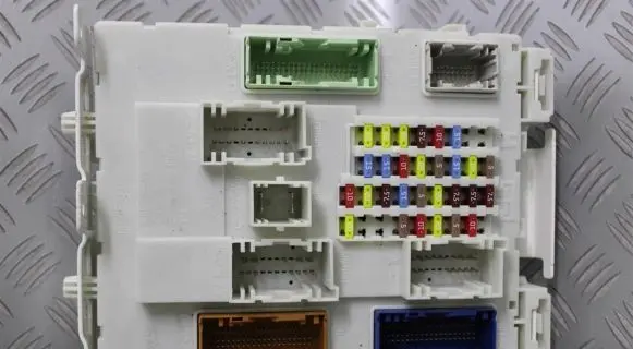 Ford Focus C-MAX Fuse module F1ET14014BJC