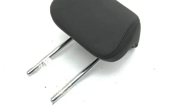 Hyundai i20 (BC3 BI3) Rear seat headrest 
