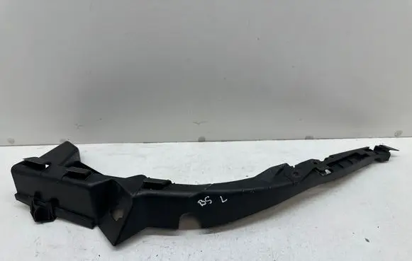 Volkswagen PASSAT B5 Headlight/headlamp mounting bracket 3B0807049C