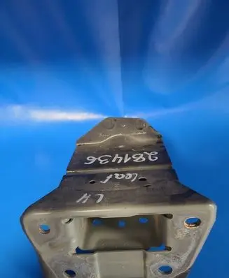 Nissan Leaf I (ZE0) Front bumper cross member G51153NFMA