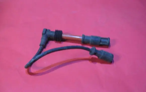 Volkswagen PASSAT B5.5 Ignition plug leads 1354490020 158905447D