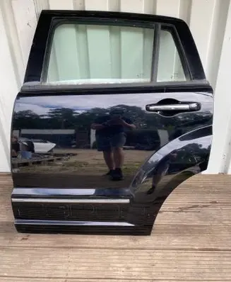 Dodge Caliber Rear door 