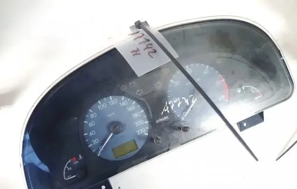 Citroen Xsara Speedometer (instrument cluster) 216530840 21653084-0