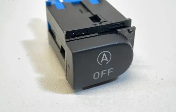 Traction control (ASR) switch