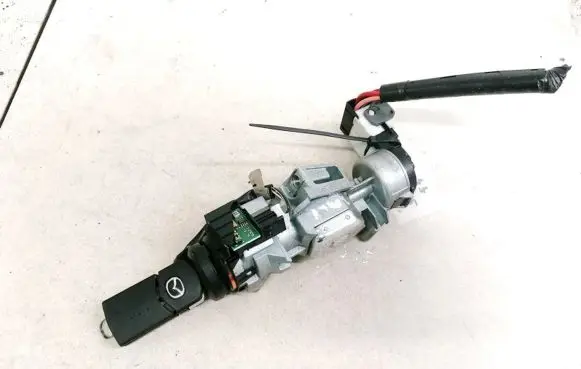 Mazda 3 I Ignition lock 3M513F880AC 3M51-3F880-AC