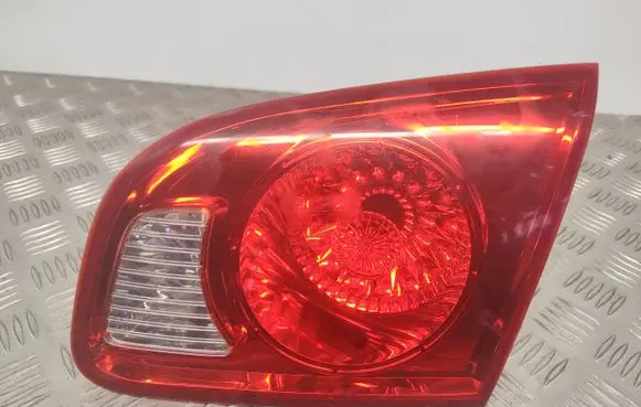 Hyundai Santa Fe Tailgate rear/tail lights 924062B000