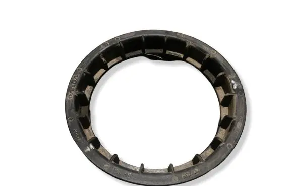 Volvo S60 In tank fuel pump screw locking ring/nut 8649739