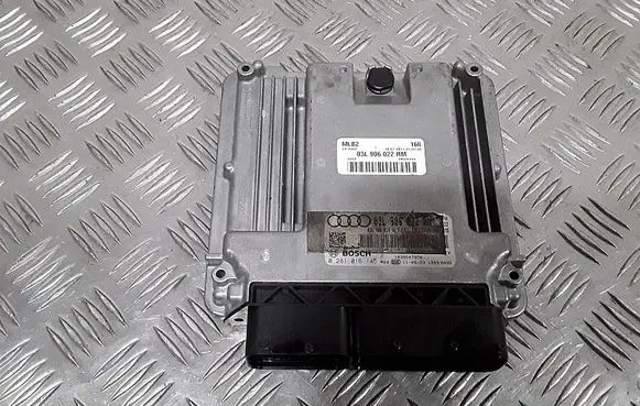 Audi A5 8T 8F Engine control unit/module 03L906022RM 0281016145