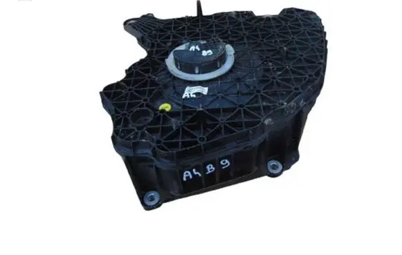 Audi A4 S4 B9 AdBlue liquid reservoir 8W0131878AM