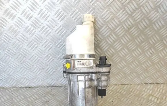 Opel Zafira B Power steering pump 13276990 7625955149 08494692