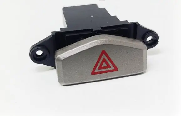 KIA Carens I Hazard light switch 864W0140