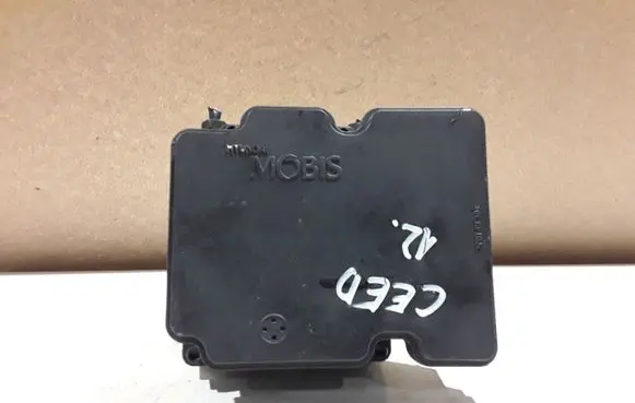 KIA Ceed ABS Pump 589201H950 5158945200