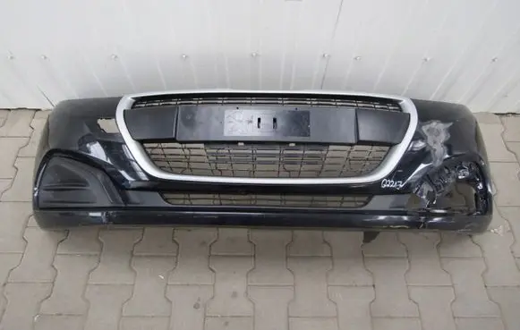 Peugeot 208 Front bumper 9810513777