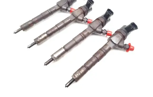 Opel Astra J Fuel injectors set 55577668 0445110423