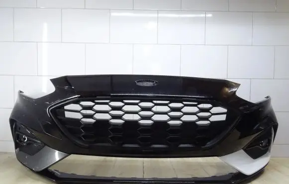 Ford Focus Front bumper JX7B17757S
