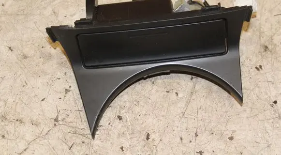 Subaru Legacy Cigarette lighter trim 