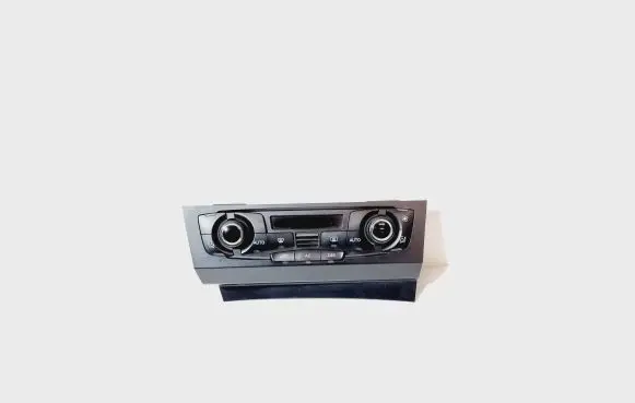 Audi A4 S4 B8 8K Climate control unit 8T2820043AF 8T2820043 A2C53345978