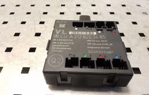Mercedes-Benz E W212 Door control unit/module A2128203485
