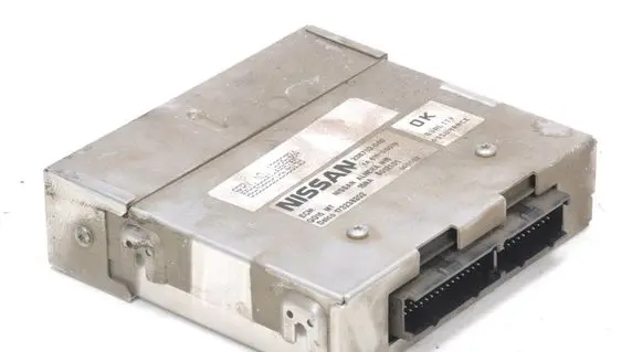 Nissan Almera N16 LP gas control unit module 67R-010079
