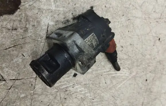 Opel Insignia A EGR valve 55566052