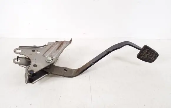 Clutch pedal