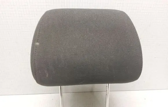 Toyota Avensis T250 Front seat headrest 