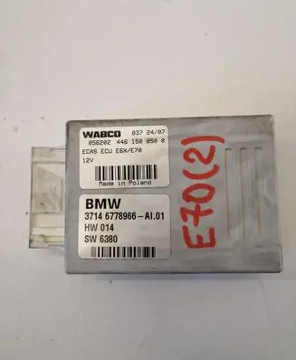 BMW X5 E70 Air suspension control unit module (rear) 6778966 37146778966