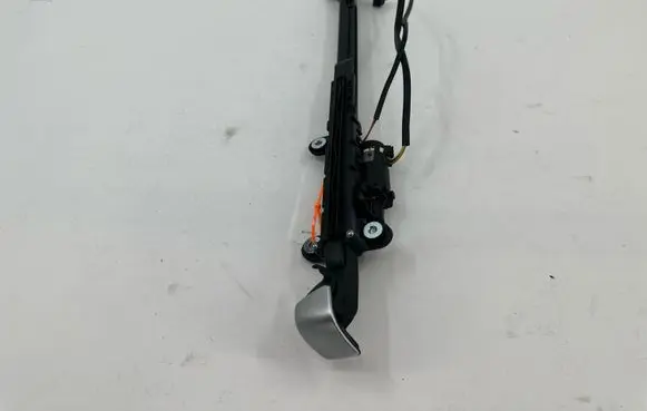 BMW 4 F32 F33 Seat belt adjustment motor 10237710