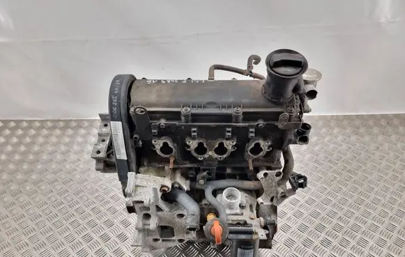 Volkswagen Golf VI Engine CHG