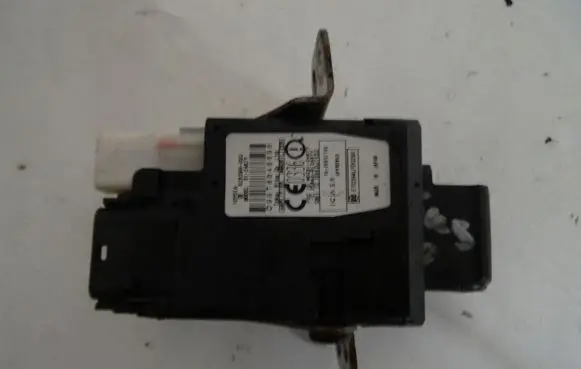 Toyota Corolla Verso AR10 Ignition lock 626399000