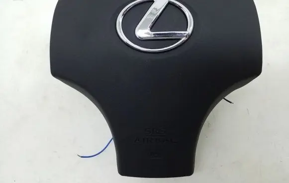 Steering wheel airbag